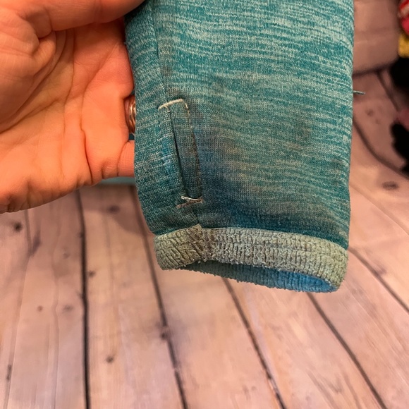 🌻Champion zip up - Picture 5 of 6